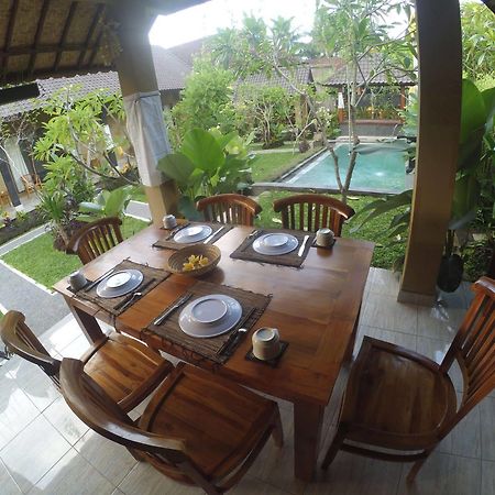 Chez Ida Apartment Ubud  Bagian luar foto