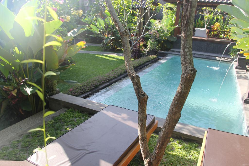 Chez Ida Apartment Ubud  Bagian luar foto