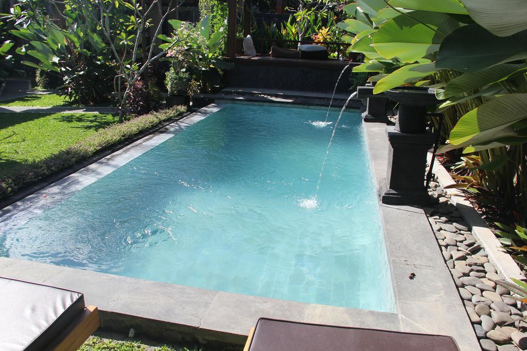 Chez Ida Apartment Ubud  Bagian luar foto