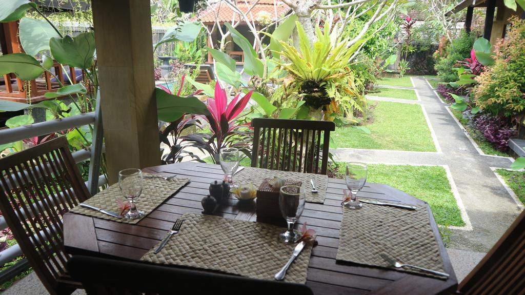 Chez Ida Apartment Ubud  Bagian luar foto